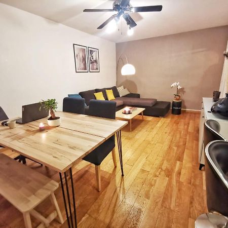Le Calme Du Sentier - Marne Apartman Noisy-le-Grand Kültér fotó