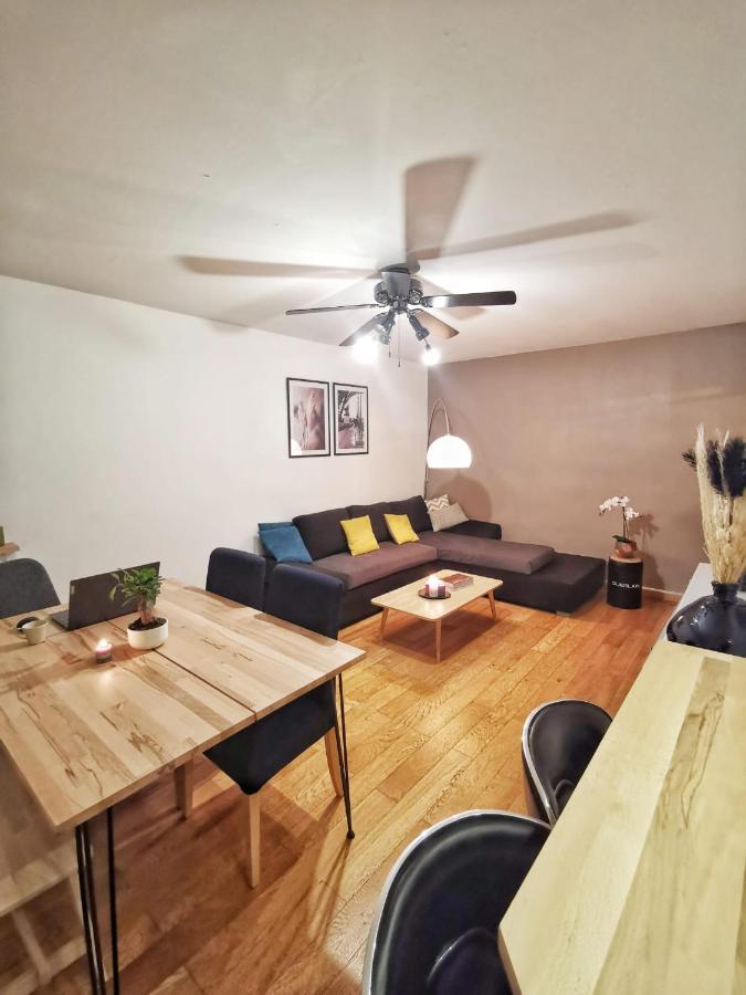 Le Calme Du Sentier - Marne Apartman Noisy-le-Grand Kültér fotó
