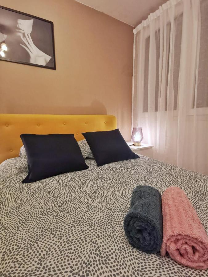Le Calme Du Sentier - Marne Apartman Noisy-le-Grand Kültér fotó